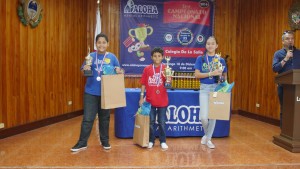 Campeones de categoría Kids de 10 y más Primero: Juan Diego Cedeño Segundo: Diego Cedeño Tercero: Roxana Chong